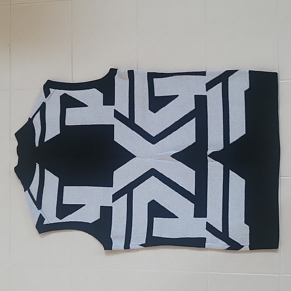 PXG Sweater - Picture 2 of 2